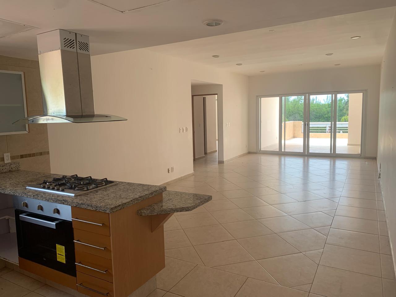 Departamento en zona hotelera de Cancún.